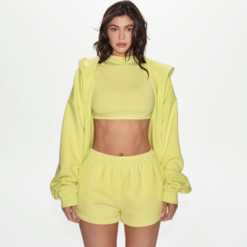 KHY Zip-Up Hoodie w/ Oversized Hood - Picture 2 of 4